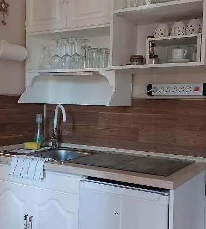 Galiba Vendeghaz * Jeno