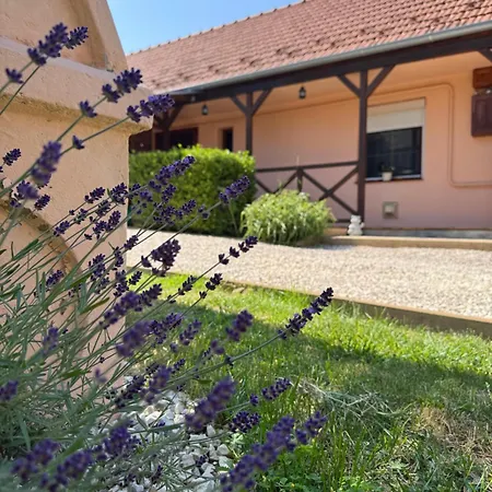 Appartement Galiba Vendeghaz Jeno